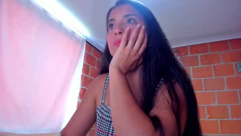 Snapshot of sweet_and_hot_alaia chatting on September 12, 3:12 pm sweet and hot alaia online show from September 12, 3:12 pm