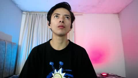 Andy online show from April 8, 6:19 pm