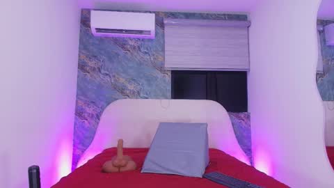 Snapshot of sweet_ariel7 chatting on March 3, 3:12 am Ariel online show from March 3, 3:12 am