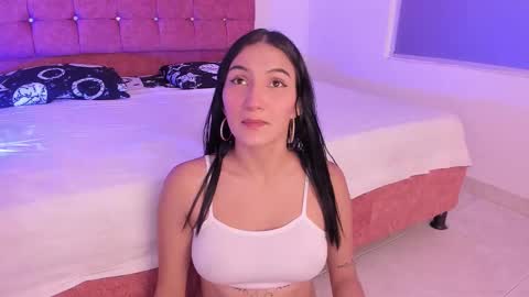 sweet_ashley__ online show from September 16, 3:29 am
