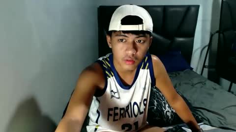 sweet_asinkurt online show from April 15, 10:22 am