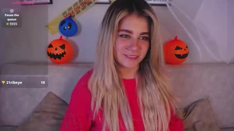 Bella Valery online show from October 29, 10:11 pm