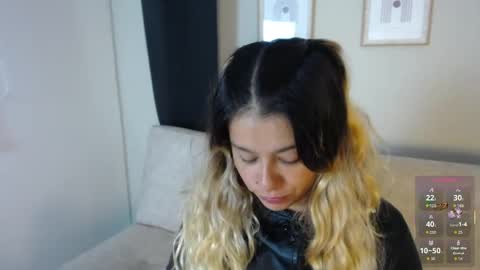 Bella Valery online show from April 9, 12:32 pm