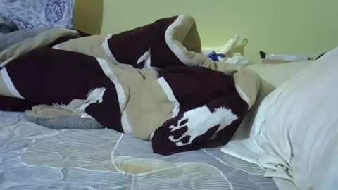 Snapshot of sweet_bellah66 chatting on February 27, 10:26 am Bellah online show from February 27, 10:26 am