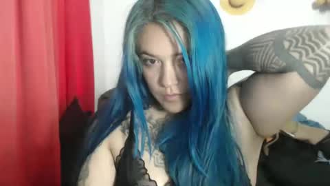 Bubbles online show from March 3, 10:42 pm
