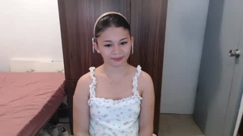 sweet_cassyxx online show from January 14, 9:31 pm