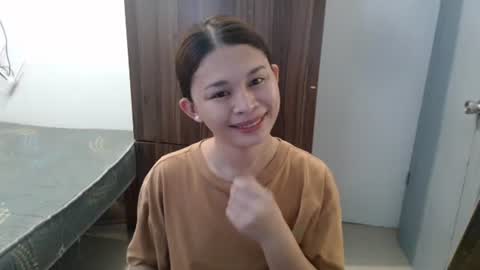 sweet_cassyxx online show from April 9, 2:33 am