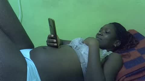 sweet_cherie1 online show from April 14, 5:52 pm