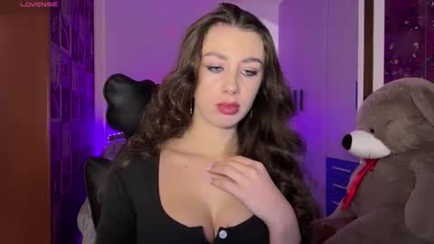 Snapshot of sweet_cherry_n chatting on November 30, 1:15 pm Sweet Cherry online show from November 30, 1:15 pm