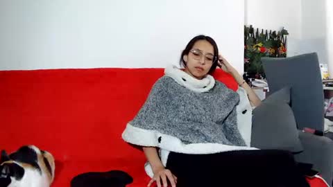 Snapshot of sweet_cum8 chatting on June 19, 5:28 pm Sweet cum online show from June 19, 5:28 pm