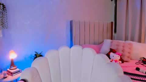Snapshot of sweet_doll_ chatting on July 14, 3:33 am Dulce ONLYFANS jessica78784405 online show from July 14, 3:33 am