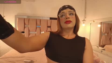 Snapshot of sweet_eliizabeth chatting on September 15, 1:00 pm sweet_eliizabeth online show from September 15, 1:00 pm