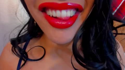 sweet_eliizabeth online show from March 25, 12:44 pm