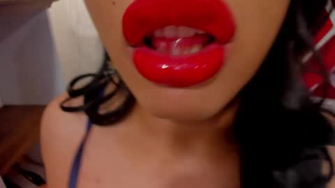 sweet_eliizabeth online show from April 8, 12:16 pm