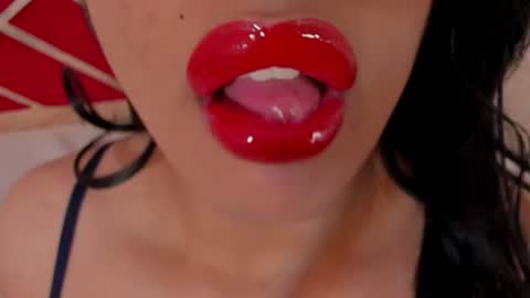 sweet_eliizabeth online show from July 2, 12:33 pm