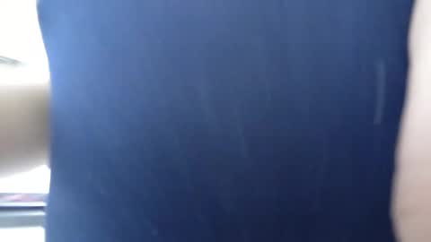 Snapshot of sweet_ella chatting on December 4, 7:39 am online show from December 4, 7:39 am