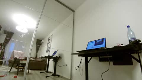           online show from January 8, 6:59 am