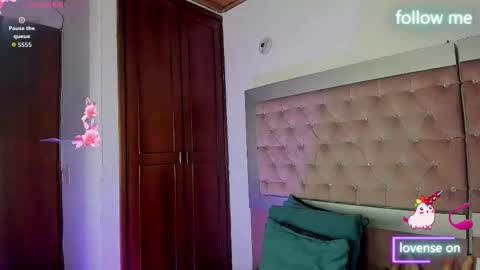  emmili  online show from March 17, 12:08 pm