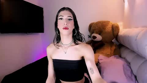 Sweet Fhalon online show from April 16, 9:43 am