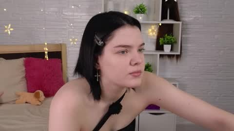 Amely online show from May 30, 3:36 am