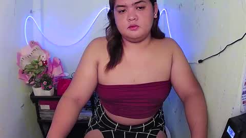 sweet_frex123 online show from October 12, 7:29 am