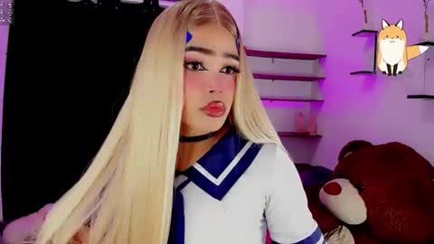 sweet_goddess23 online show from May 14, 8:10 am