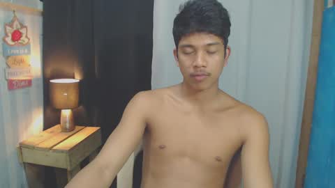 Snapshot of sweet_guyxx chatting on January 8, 5:05 pm sweet_guyxx online show from January 8, 5:05 pm