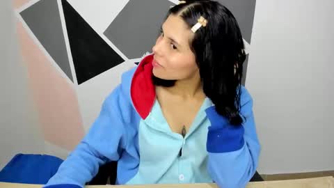 Hanna online show from October 7, 4:09 am