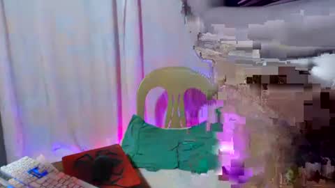 Snapshot of sweet_hanna22 chatting on October 9, 12:52 am hanna mae online show from October 9, 12:52 am