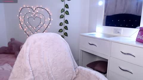 Hannah online show from February 12, 10:32 am