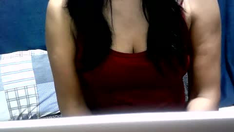 sweet_heart21 online show from July 22, 6:43 pm