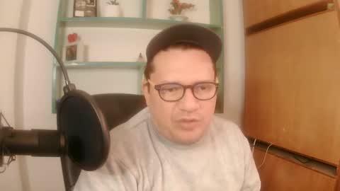 sweet_kisses_ online show from November 13, 12:26 pm