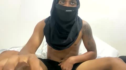 Master Kristian online show from November 10, 7:35 pm