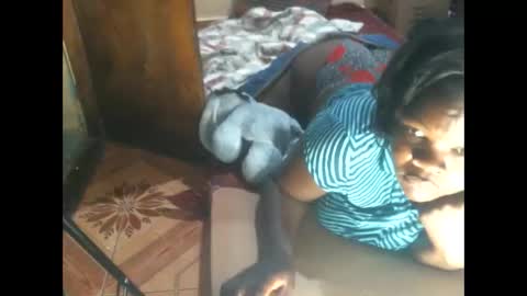 Snapshot of sweet_lilianah chatting on May 24, 3:33 am sweet_lilianah online show from May 24, 3:33 am