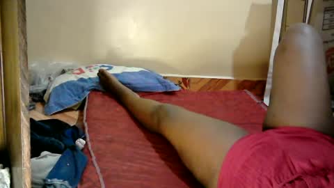Snapshot of sweet_lilianah chatting on June 13, 6:33 am sweet_lilianah online show from June 13, 6:33 am