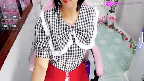 Lily online show from October 10, 7:35 pm
