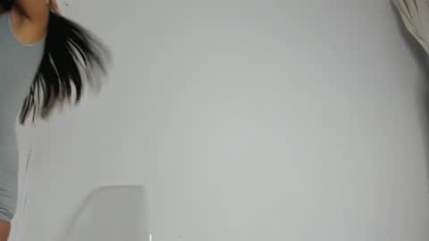 sweet_litle online show from March 15, 5:13 am