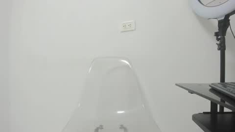 sweet_litle online show from June 4, 8:59 pm