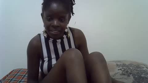 Snapshot of sweet_lma chatting on March 6, 12:56 pm sweet_lma online show from March 6, 12:56 pm