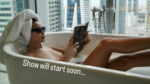 Snapshot of sweet_moan chatting on June 7, 9:35 am Dana online show from June 7, 9:35 am