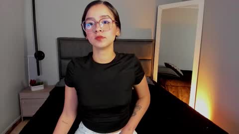 Sweet Obsession online show from February 10, 12:20 pm