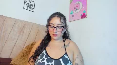 Cristina online show from October 15, 5:13 pm
