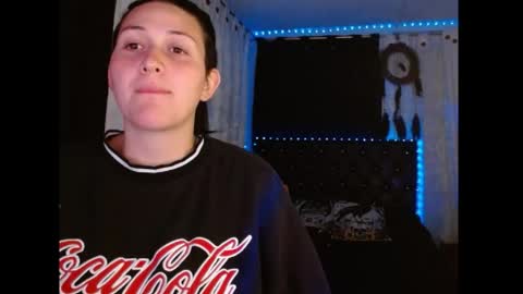 Snapshot of sweet_poison_666 chatting on May 9, 5:45 am sweet_poison_666 online show from May 9, 5:45 am