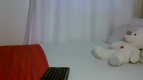 Ari online show from October 21, 8:04 am