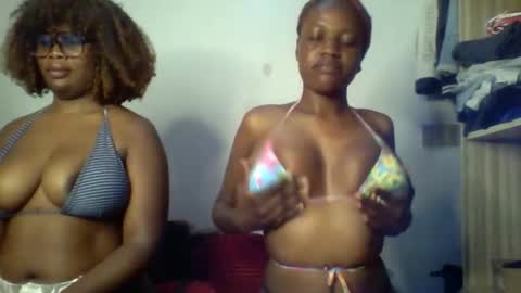 sweet rayana  online show from April 18, 2:37 am