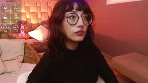 Roxanee online show from January 8, 2:19 pm