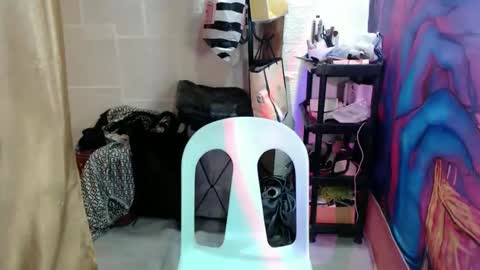 sweet_sang18 online show from June 2, 12:51 pm