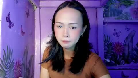 Snapshot of sweet_savii chatting on June 23, 6:55 am lovesavii online show from June 23, 6:55 am