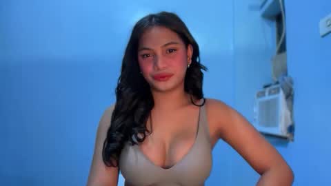 SCARLLET online show from April 6, 2:07 pm