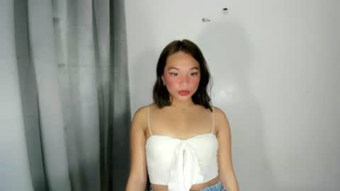 Snapshot of sweet_shane69 chatting on June 26, 2:05 am sweet_shane69 online show from June 26, 2:05 am